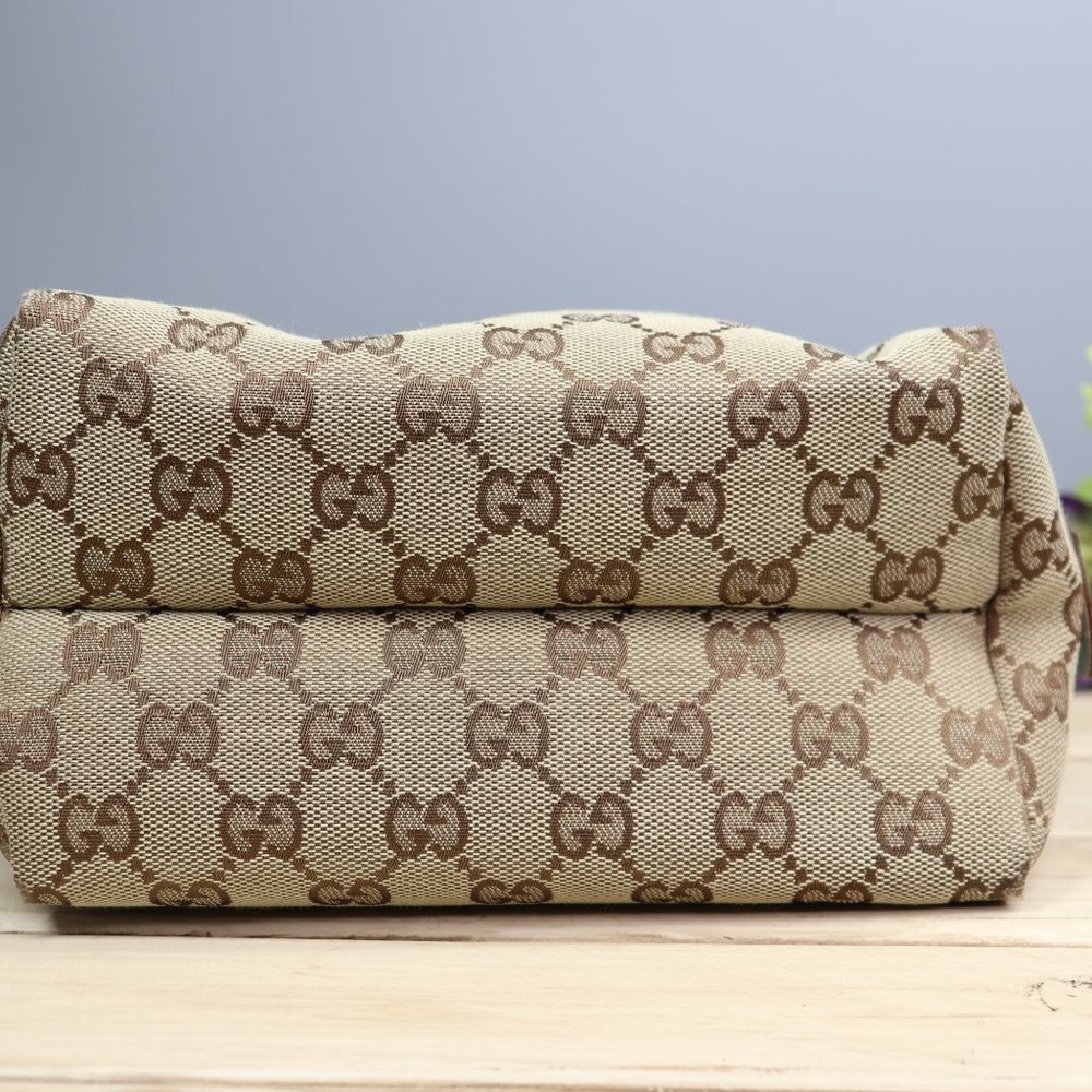 Sold💜Gucci Mini Handbag - Picture 6 of 14